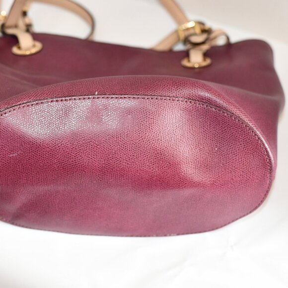 Pre-Owned Michael Kors Pebbled Leather Tote – Burgundy – Gold MK Charm – Adjusta - Picture 5 of 7